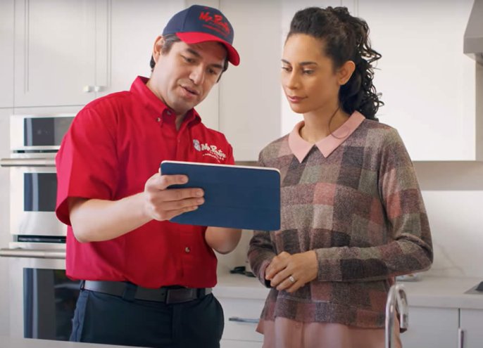 Mold, Musty Smells & Leaks: How They’re Connected